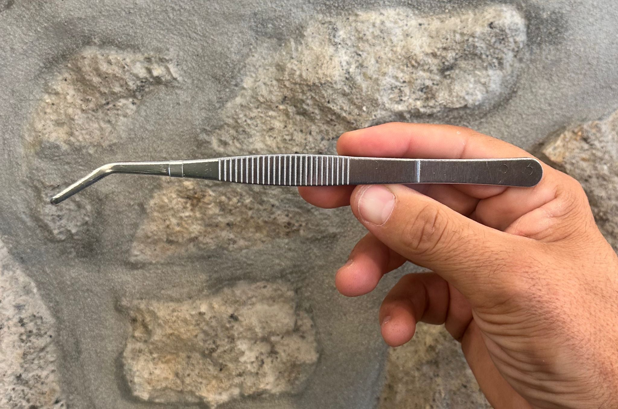 Acessório - Pinça Curva De Aço
